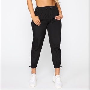FashionNova Black drawstring joggers